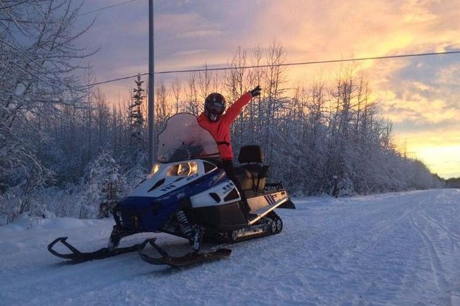 fairbanks-snowmobile-adventure-from-north-pole