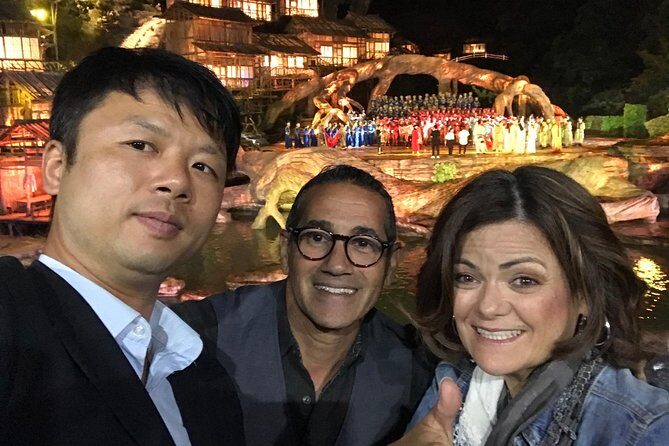 Fairy Fox Music&Dancing Show(Pickup at7:00PM in Wulingyuan Town) - Who Will Love This Tour?