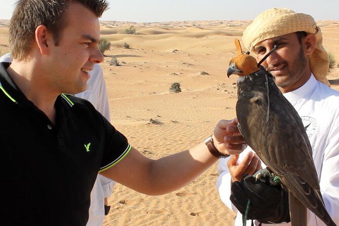 Falcon 1Private Dubai Falconry Safari - What to Expect from the Dubai Falconry Safari