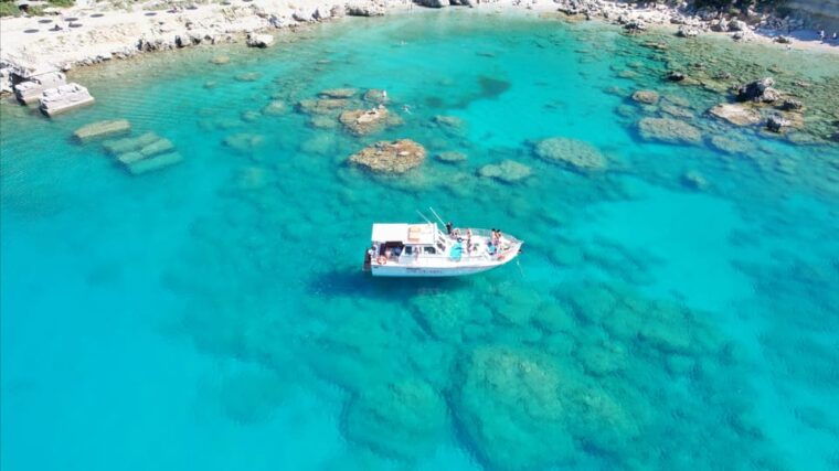 faliraki-boat-trip-to-afantou-caves-antony-quinn-ladiko