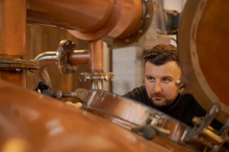 falkirk-rosebank-whisky-distillery-tour-and-tasting