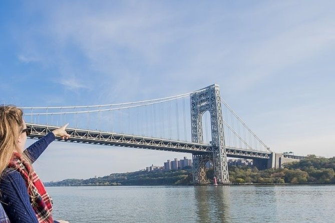 fall-foliage-cruise-on-yacht-full-moon-from-chelsea-piers