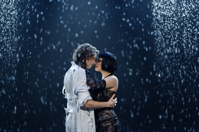 falling-in-love-grand-show-at-friedrichstadt-palast-berlin