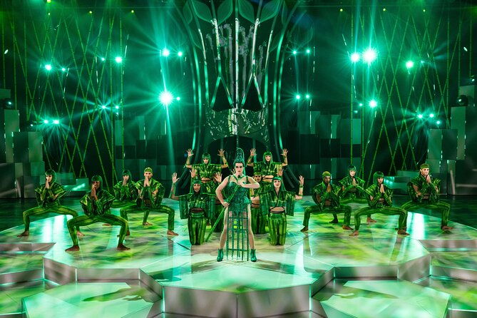 falling-in-love-grand-show-at-friedrichstadt-palast-berlin