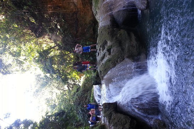 falmouth-dunns-river-falls-and-blue-hole-excursion