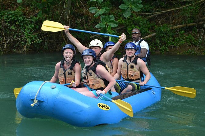 falmouth-waterfalls-rafting-and-beach-adventure