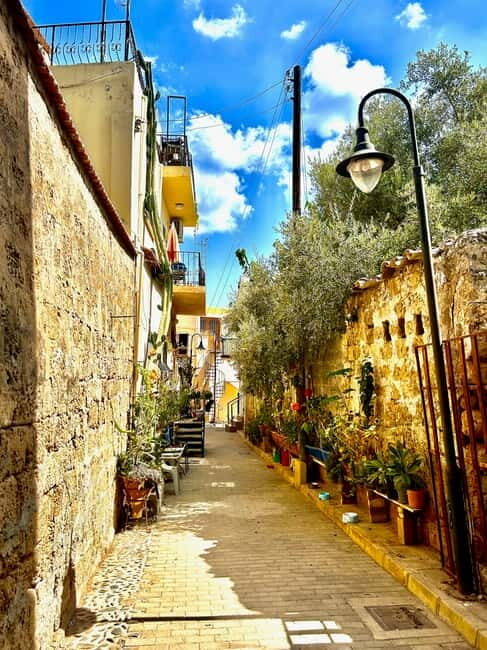 Famagusta and Salamis or Ghosttown with a private guide - Key Points