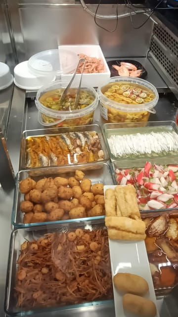 familly-friendly-tailored-tapas-giants-scavenger-hunts