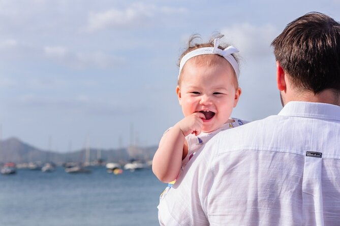 family-couple-photoshoot-with-a-professional-photographer