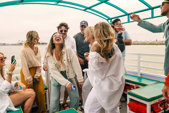 family-friendly-boat-cruise-and-swim