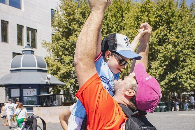 family-friendly-have-fun-while-learning-alfama-downtown