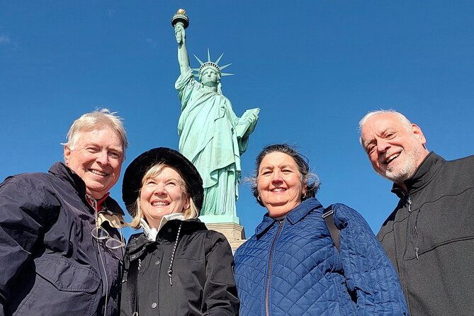 family-friendly-statue-of-liberty-and-ellis-island-private-tour