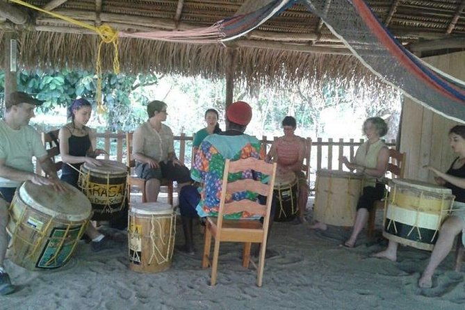 family-fun-indigenous-garifuna-drumming-lesson