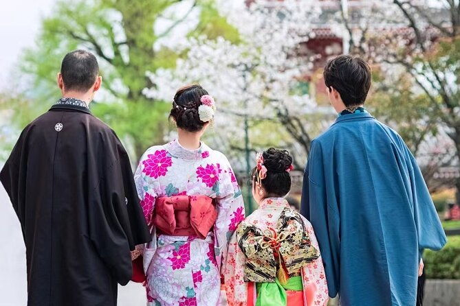 family-kimono-experience-photography-in-asakusa-tokyo-hanayaka