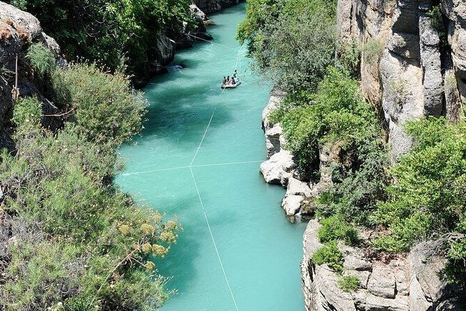 family-rafting-experience-in-koprulu-kanyon-antalya