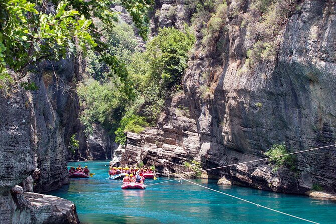 family-rafting-trip-at-koprulu-canyon-from-antalya-2