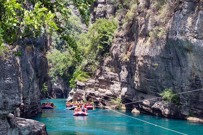 family-rafting-trip-at-koprulu-canyon-from-kemer
