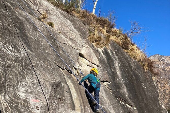 family-rock-climbing-near-locarno