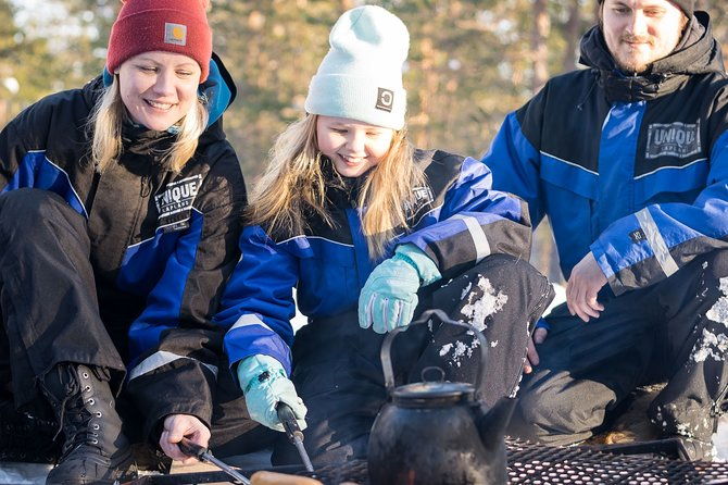 family-snowmobile-safari-from-santa-claus-village