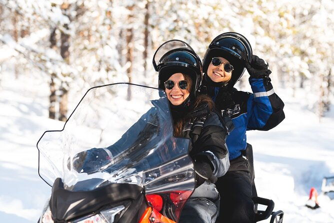 family-snowmobile-safari-from-santa-claus-village
