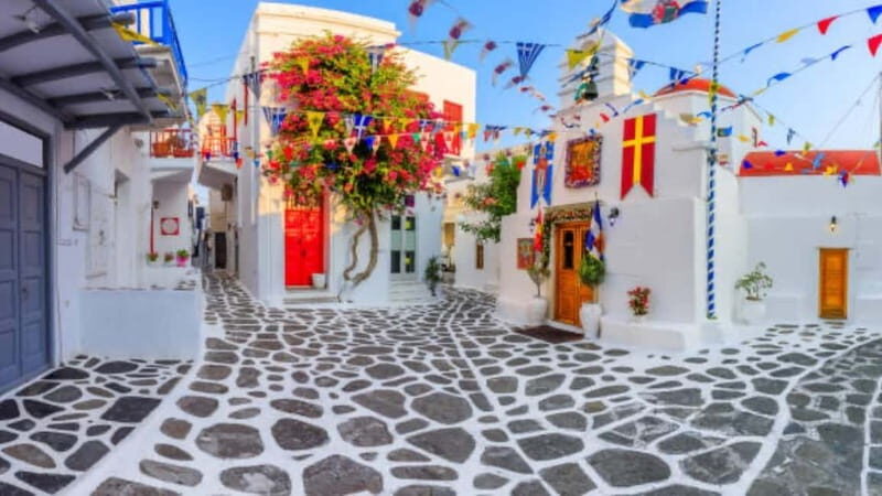 Family Walking Tour - Private Group up to 10 - Detailed Breakdown of the Itinerary
