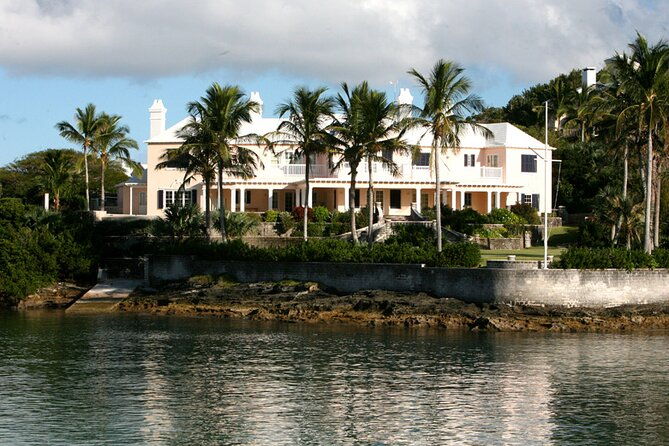 famous-homes-and-hideaways-cruise-in-bermuda