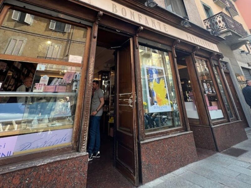 famous-patisserie-visit-and-tasting-near-turin
