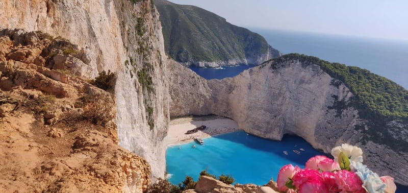 Famous Zakynthos shipwreck -daily cruise - Key Points