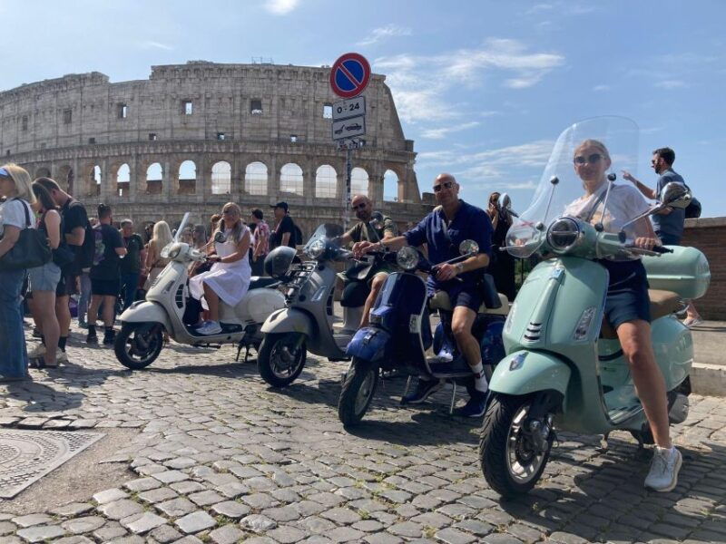 fantastic-vespa-tour-with-driver-in-rome