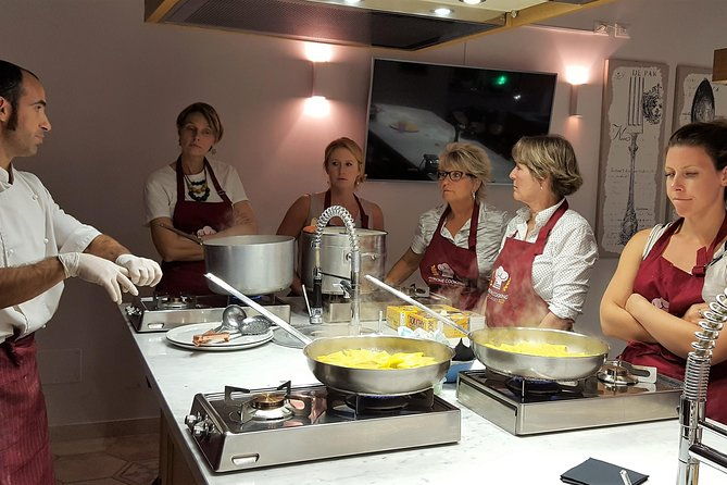 farmers-market-shopping-with-roman-full-course-class-shared