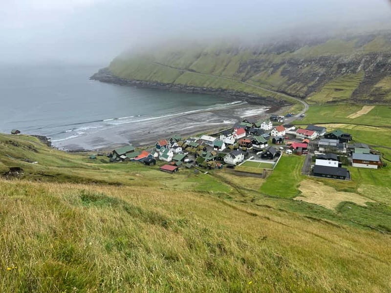Faroe Islands : Guided Nature Tour of Faroe Islands - Duration and Practical Tips