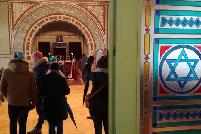 fascinating-sarajevo-jewish-tour