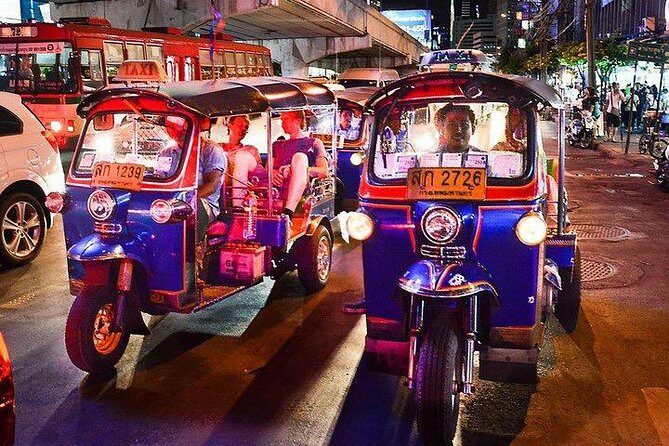 Fascinating sunset Tuk Tuk Experience with Private Guide and Famous Place to see - FAQ