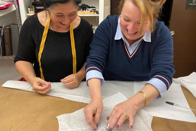 fashion-workshop-in-atelier-and-fashion-district-tour