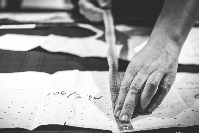 fashion-workshop-in-atelier-and-fashion-district-tour