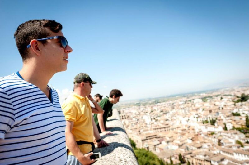 fast-track-alhambra-nasrid-palaces-guided-tour