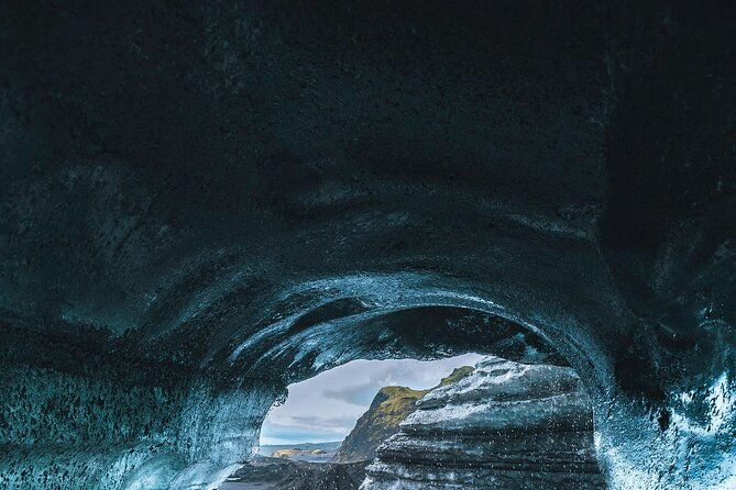 fasttrack-ice-cave-tour