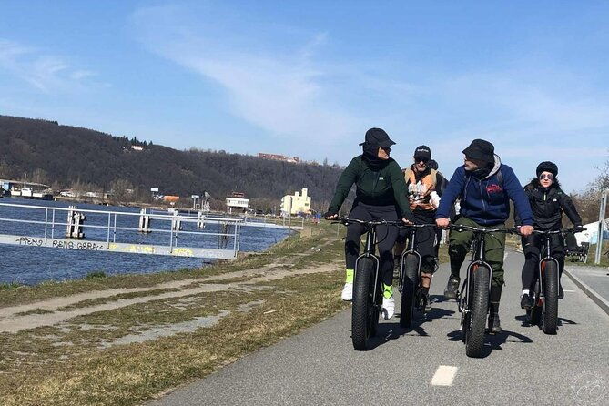 fat-tire-e-bike-great-tour-river-parks-panoramic-views-tour-2