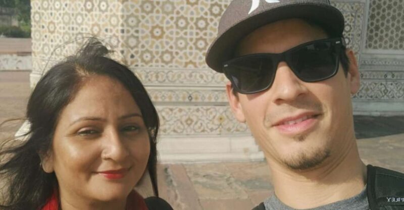 Fatehpur sikri tickets with english speaking guide - Key Points