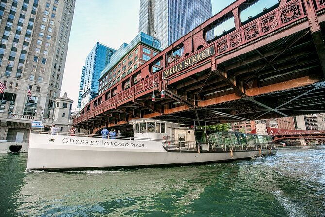 fathers-day-plated-dinner-cruise-on-the-chicago-river
