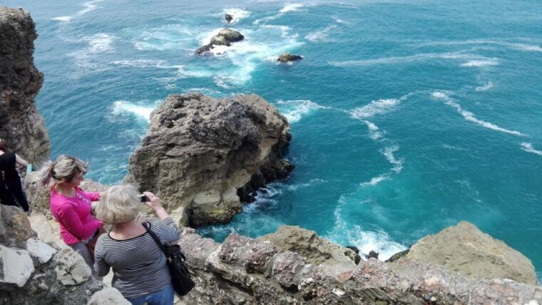 fatima-batalha-alcobaca-nazare-and-obidos-private-tour