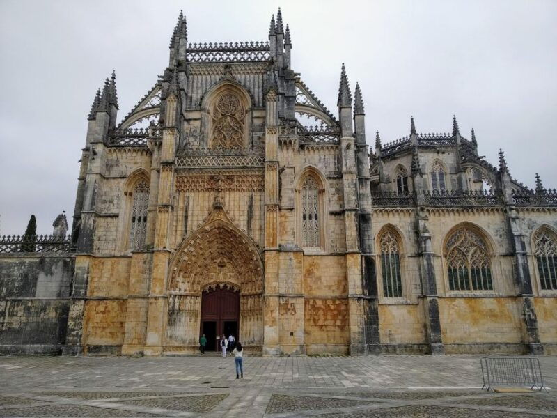 fatima-batalha-nazare-and-obidos-tour