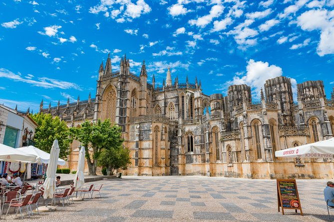 fatima-batalha-nazare-obidos-small-group-tour-from-lisbon