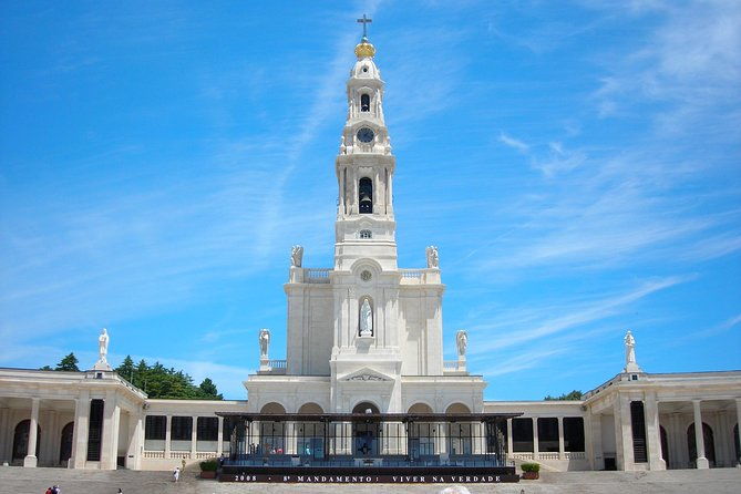 fatima-e-tomar-full-day-private-tour-from-lisbon