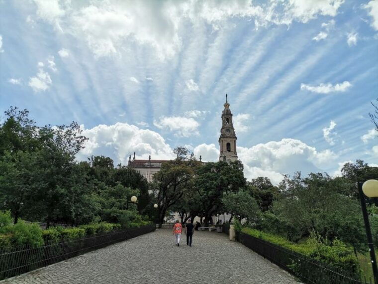 fatima-full-day-private-personalized-tour-from-lisbon