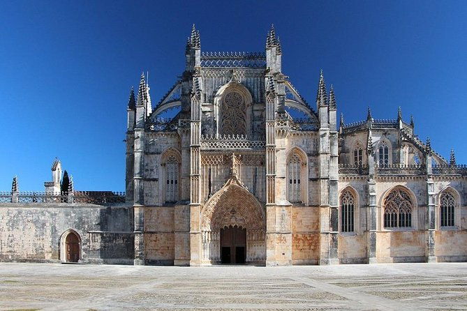 fatima-nazare-and-obidos-day-trip-from-lisbon