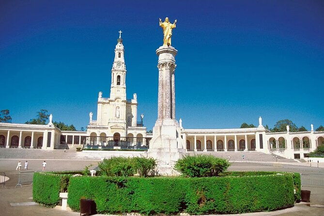 fatima-nazare-and-obidos-day-trip-from-lisbon