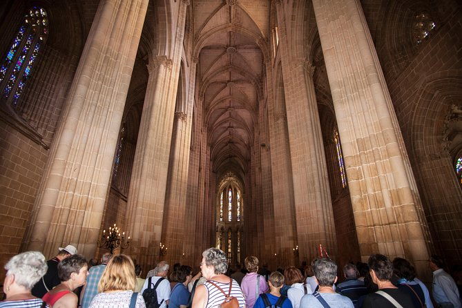 fatima-nazare-and-obidos-full-day-private-tour