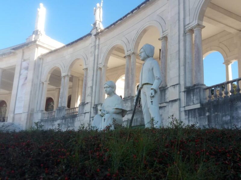 fatima-obidos-nazare-full-day-private-tour