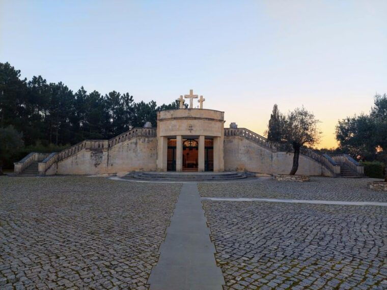 fatima-private-tour-shrine-sacred-path-shepherds-house